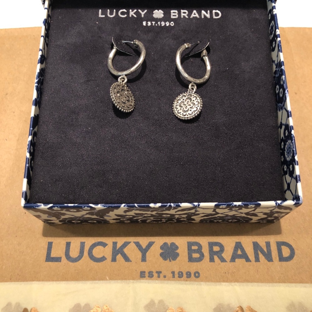 Lucky Brand mini hoop with etched dangle